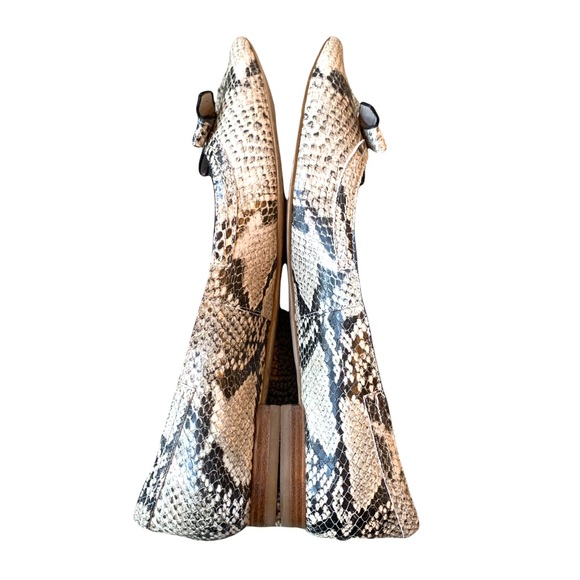 Cole Haan Alice Bow Flats w Snake Skin Print, Grommets, & Pointed Toes s… - Picture 2 of 12